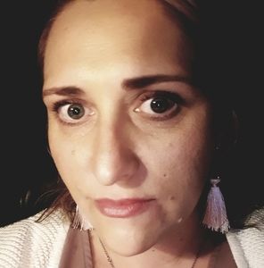 Meet your Posher, Dannielle